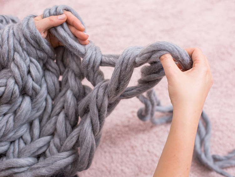 LANGYARNS XXL Decke SMILLA Schritt 13